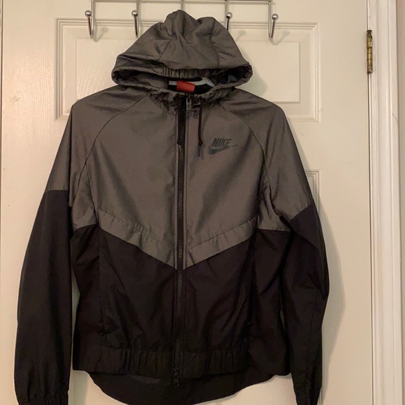 NIKE Windbreaker - Picture 1 of 1